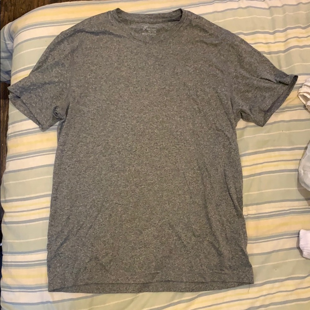 old navy active wear tee